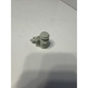 1989 McDonalds‎ Happy Meal toy Peanuts Linus Milk Cat Figure Replacement